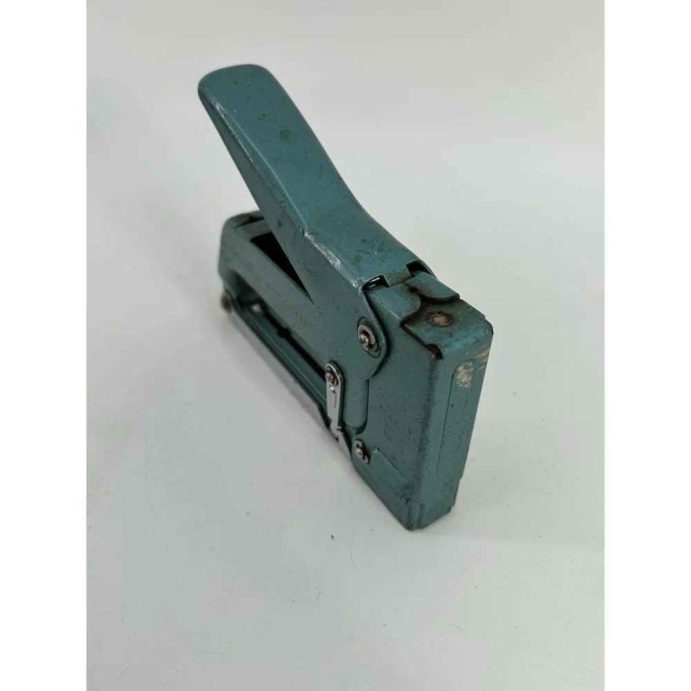 Vintage Swingline 101 Stapler Tacker Staple Gun